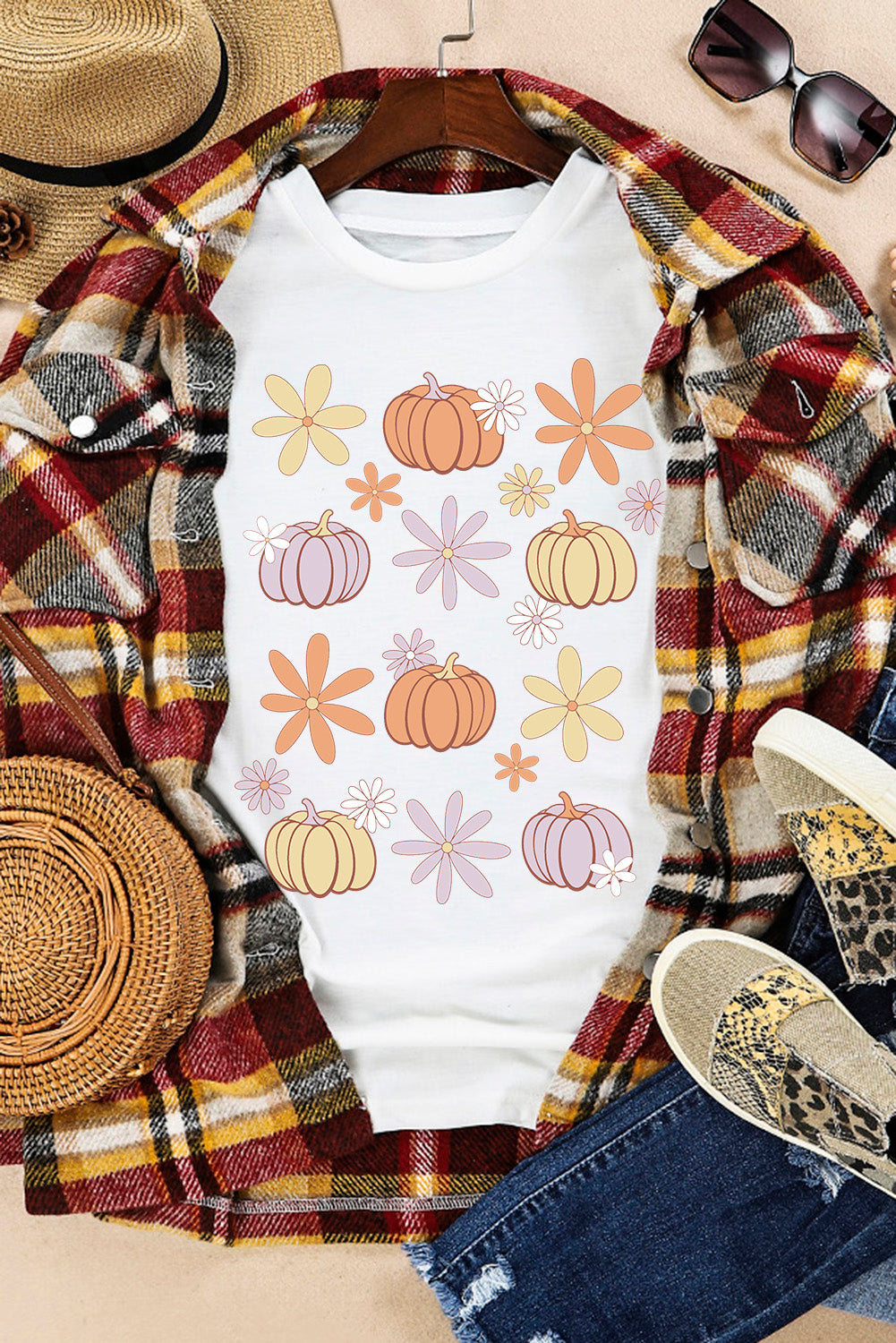 Pumpkin & Flower Round Neck Short Sleeve T-Shirt