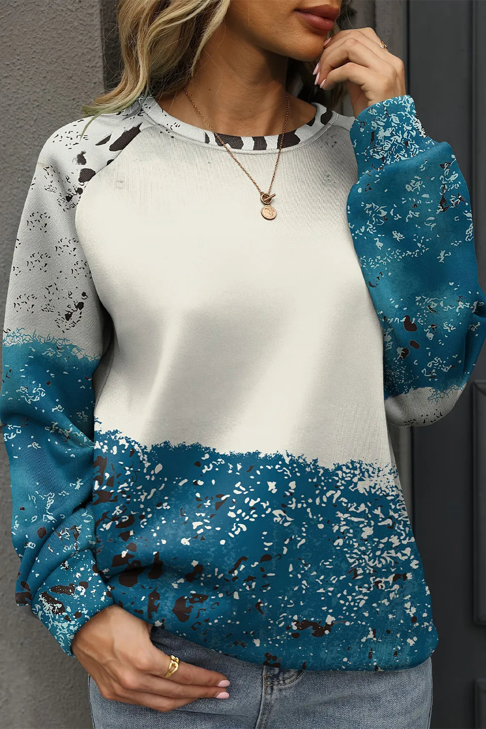 Printed Round Neck Long Sleeve Sweatshirt