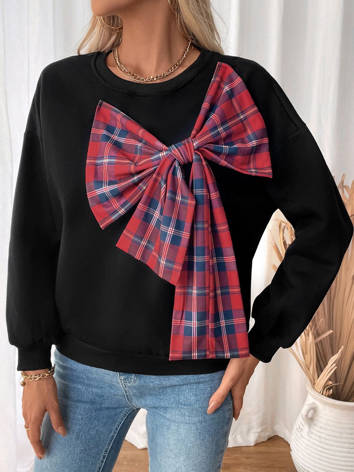 Perfee Bow Round Neck Long Sleeve Sweatshirt