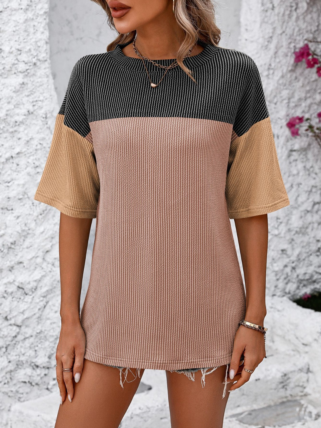 Color Block Round Neck Half Sleeve T-Shirt