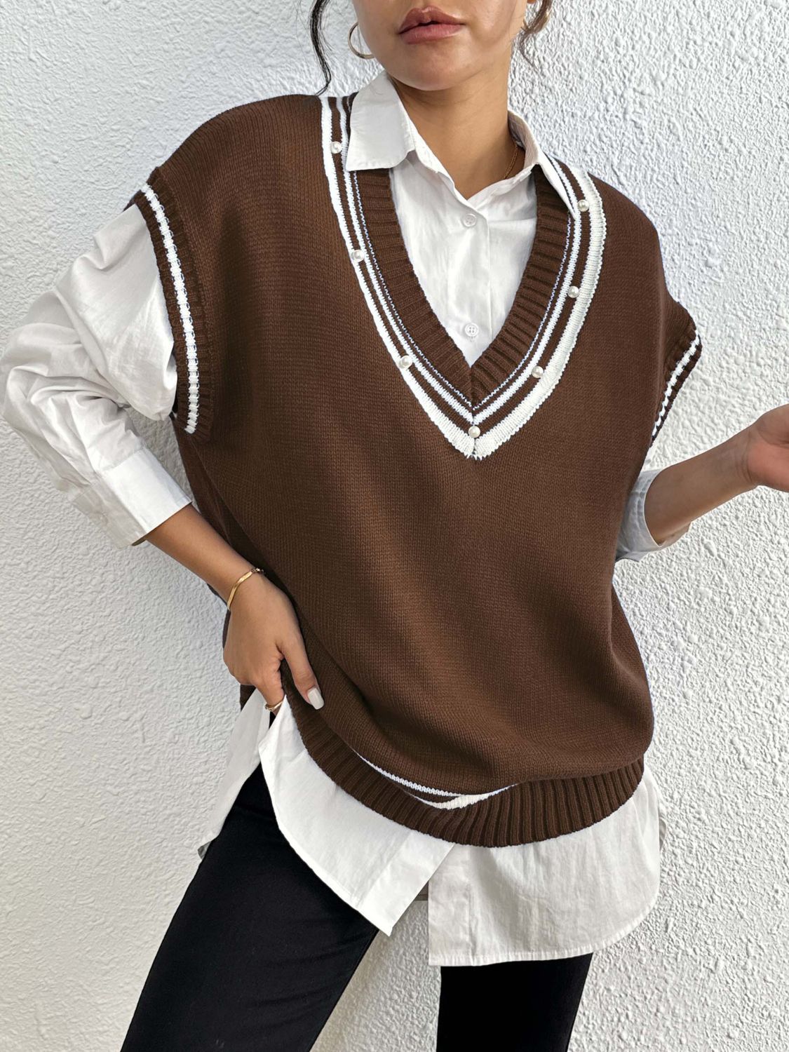 Pearl Trim Contrast V-Neck Sweater Vest