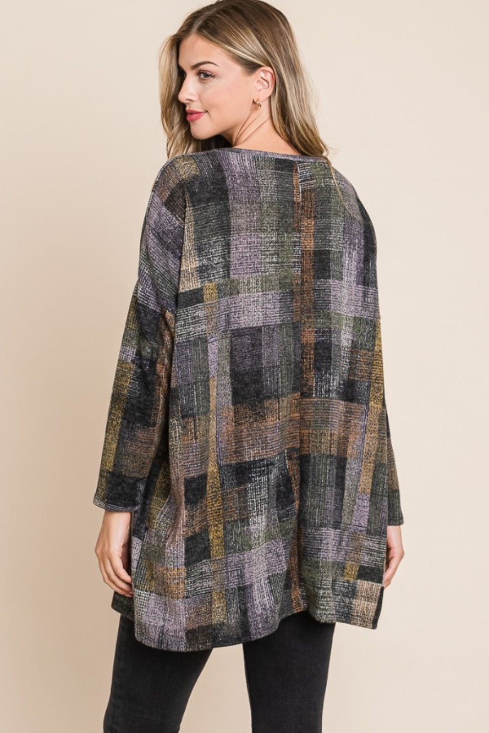 BOMBOM Plaid Round Neck Long Sleeve Top